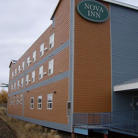 Nova Inn Inuvik Exterior foto